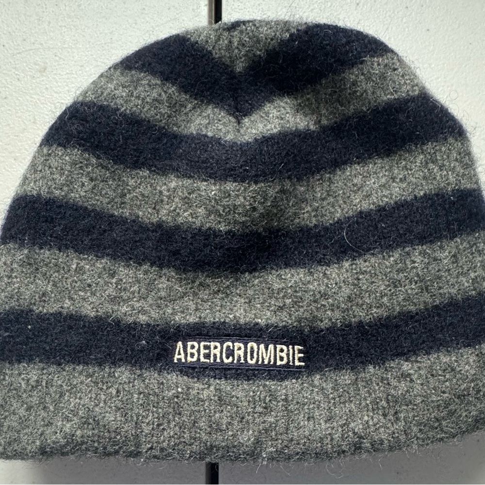 Abercrombie & Fitch Charcoal and Light Gray Knit Beanie